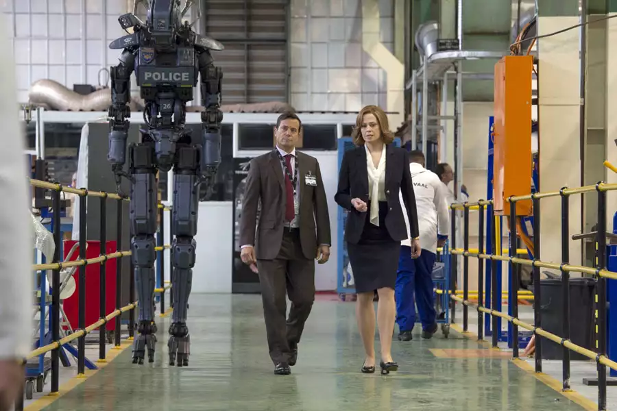 Kadr 1 filmu „Chappie” (2015)